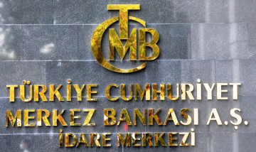 टर्कीको केन्द्रीय बैंकले नीतिगत ब्याजदर बढाएर ३५ प्रतिशत पुर्‍यायो